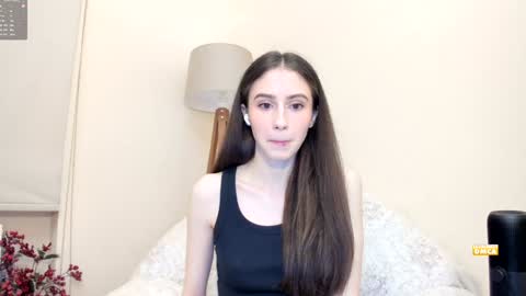 Snapshot of snowww_white chatting on December 16, 2:49 pm Ann online show from December 16, 2:49 pm