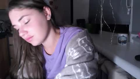 Sofi online show from October 15, 8:22 pm