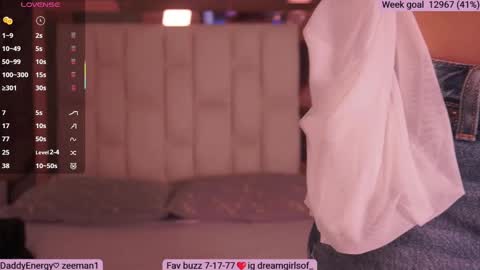 Sofi online show from March 1, 11:39 am