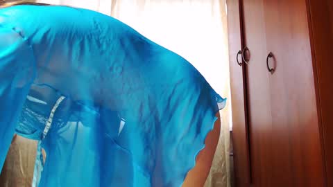 Sofia here online show from January 28, 6:27 am