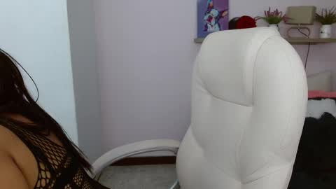 Sofi online show from March 11, 8:09 pm