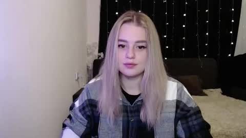 Snapshot of sofia_rosemary chatting on December 4, 11:41 am sofia_rosemary online show from December 4, 11:41 am