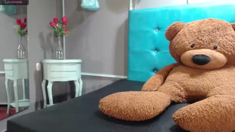 Sofa online show from March 1, 11:06 am