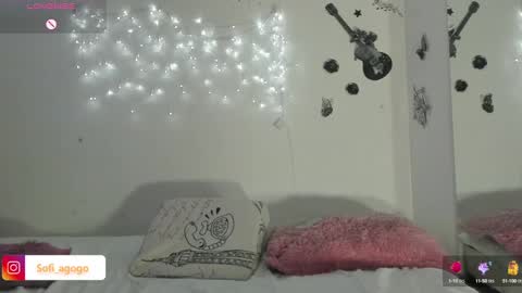 sofiacruz16 online show from February 7, 3:13 am