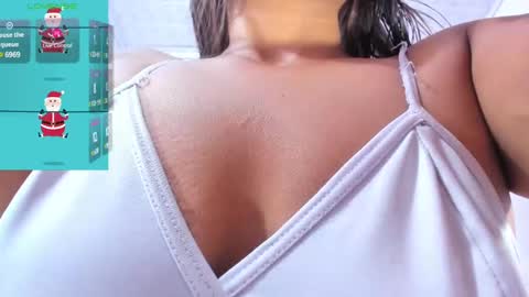 sofii milk online show from January 12, 3:28 am