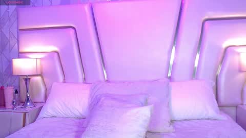 Sofia Stanley online show from November 16, 11:54 am