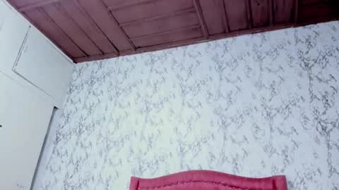 Sofi online show from December 14, 9:04 am