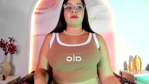 Snapshot of sofii_lopezz chatting on February 11, 11:42 am Sofii Lopezz online show from February 11, 11:42 am