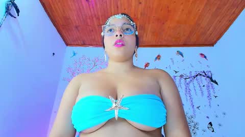  Sofa Daz  online show from November 17, 1:45 pm