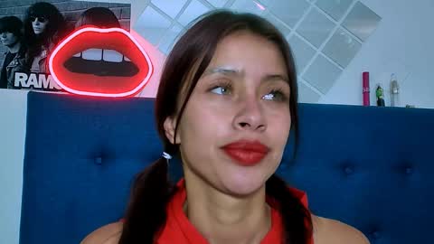 sofiia_tay online show from September 11, 3:01 pm