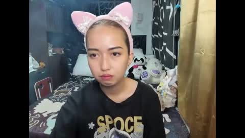 Angel online show from December 18, 6:23 pm