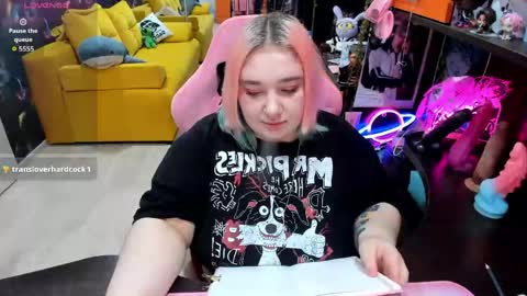 Sofie online show from May 30, 3:48 am