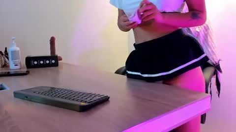 Soft  online show from June 21, 4:05 am