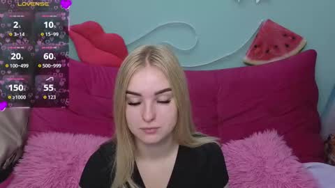 Sofie  online show from December 4, 7:10 am