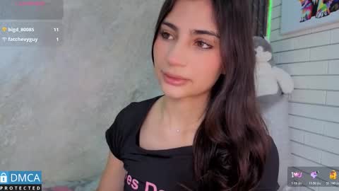 Sol  online show from November 3, 5:50 pm