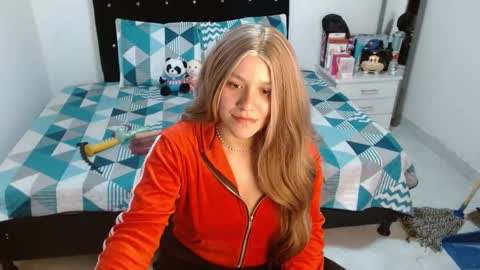 sonialatin69 online show from September 26, 4:15 pm