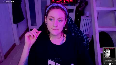 Snapshot of sonicsupergirl chatting on October 6, 9:19 pm Rie online show from October 6, 9:19 pm