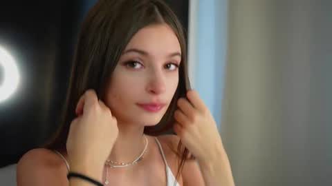 Snapshot of sonyaericsson chatting on October 22, 9:03 am Eva 3 online show from October 22, 9:03 am
