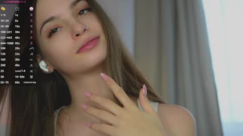 Snapshot of sonyaericsson chatting on December 22, 9:22 am Eva 3 online show from December 22, 9:22 am