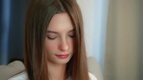 Snapshot of sonyaericsson chatting on October 1, 8:52 am Eva 3 online show from October 1, 8:52 am