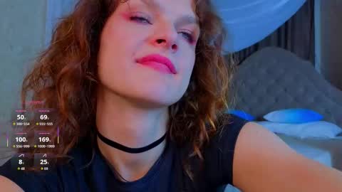 Snapshot of sophia_dreamy chatting on October 10, 1:54 am Sophia online show from October 10, 1:54 am