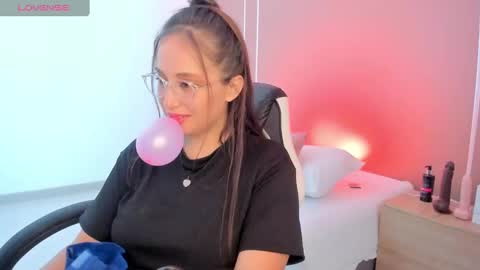 S O P H I A online show from October 30, 8:10 pm