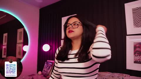 Sofi online show from April 9, 10:42 am