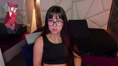 Sophi  online show from October 2, 11:26 am