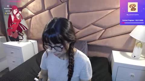 Sophi  online show from September 15, 11:51 am