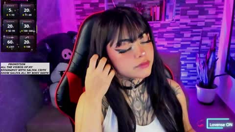 Snapshot of sophiaa_cherry chatting on October 4, 8:57 pm Sophia online show from October 4, 8:57 pm