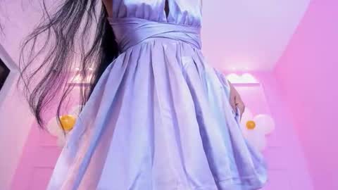 S O P H I A  online show from October 28, 1:06 pm