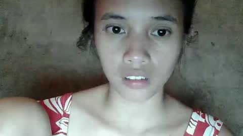 Snapshot of sophie_193 chatting on March 11, 6:19 am sophie_193 online show from March 11, 6:19 am