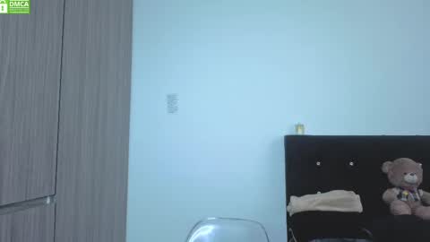 Snapshot of sophie_bbs chatting on September 27, 2:46 pm Sophie online show from September 27, 2:46 pm