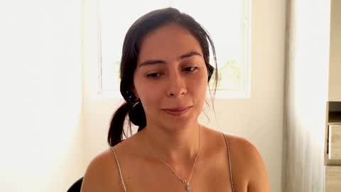 Snapshot of sophie_foxxx chatting on January 29, 9:39 pm Sophie online show from January 29, 9:39 pm