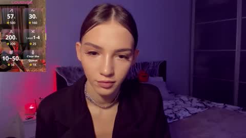 Sophie online show from October 29, 10:52 am