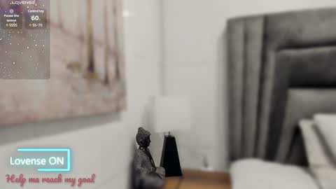 Sophie  online show from February 7, 10:40 am