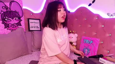   Sophie  online show from October 4, 7:07 pm