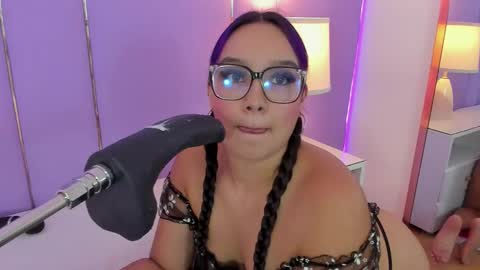 Sophy online show from November 18, 12:06 pm