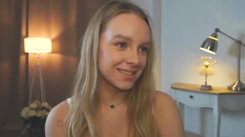 Anna online show from March 23, 3:07 pm