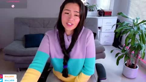 Luisa    online show from February 21, 10:15 pm