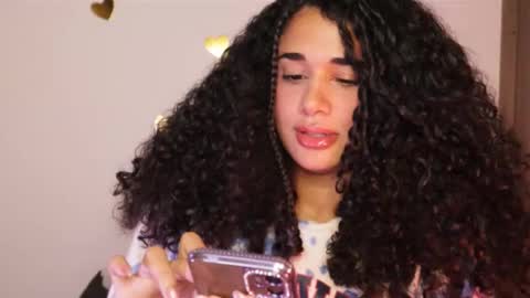 You want to talk to me more personal follow me in My Channel VIP  50 the discount       online show from February 14, 1:13 am