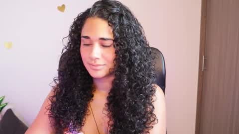 You want to talk to me more personal follow me in My Channel VIP  50 the discount       online show from January 25, 10:07 pm