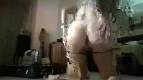 Spicywhitethangs online show from January 12, 10:45 am