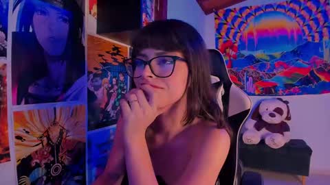 Val online show from January 6, 4:04 am