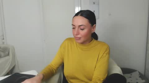 Snapshot of spicemint chatting on February 21, 5:31 pm Carla online show from February 21, 5:31 pm