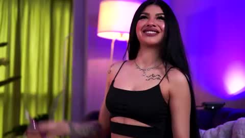 Leila online show from June 12, 9:17 am