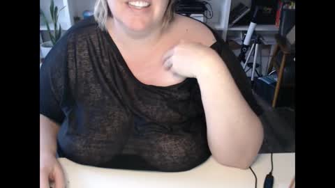 Messi Jessi online show from December 13, 2:49 pm