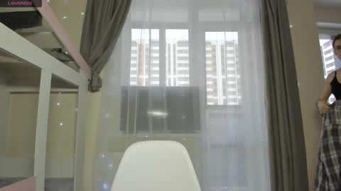 stacey online show from March 23, 1:34 am