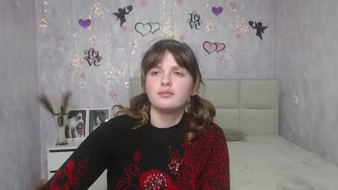 Stacey online show from February 8, 4:57 pm