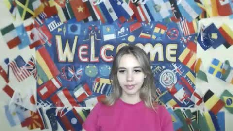 Snapshot of stacy_gr chatting on September 19, 6:34 am Stacy online show from September 19, 6:34 am